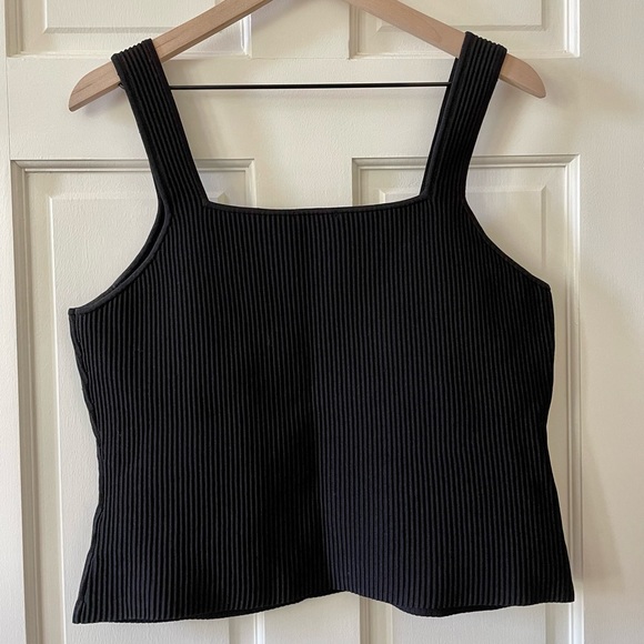 Black, Size XL, tank top - Picture 2 of 5